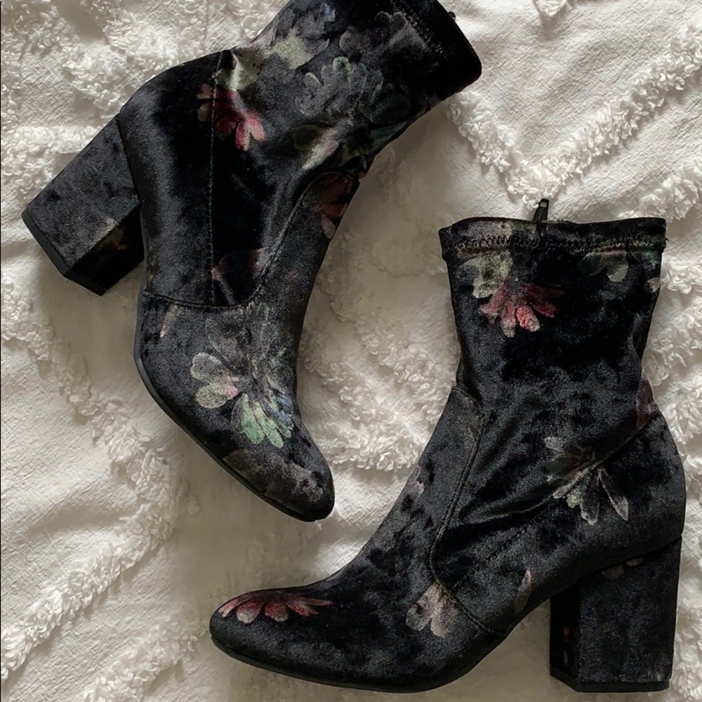 Report velvet floral boots